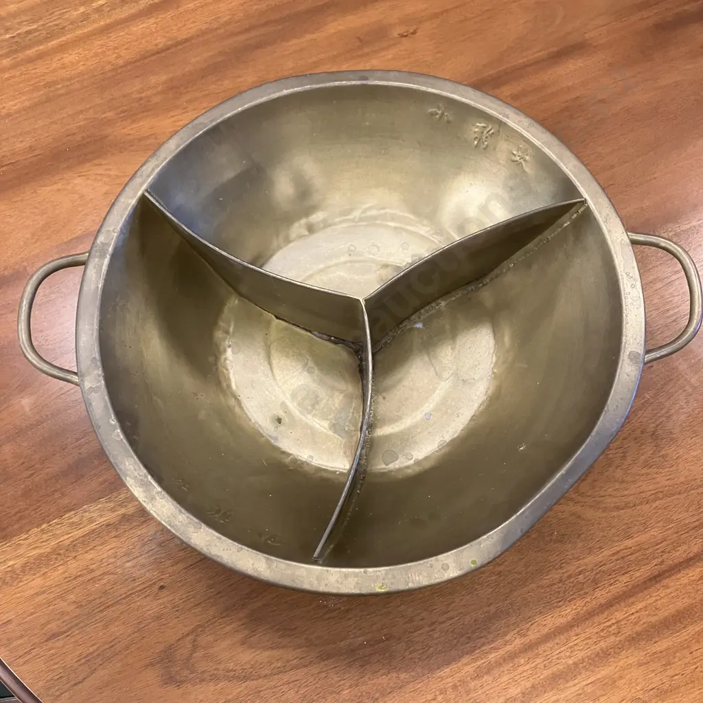 Vintage Chinese Bronze Hot Pot. 11 x 53cm Image 1++