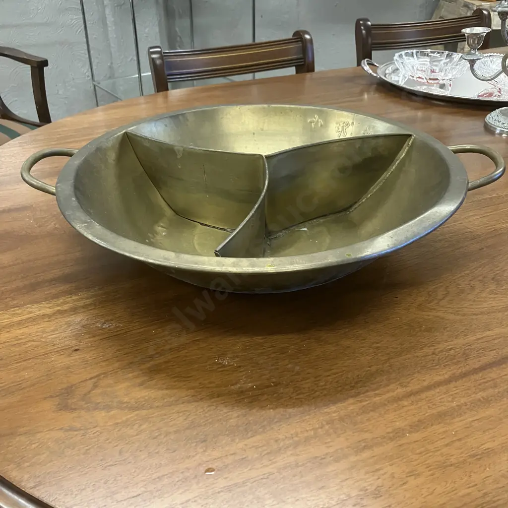 Vintage Chinese Bronze Hot Pot. 11 x 53cm Image 1++