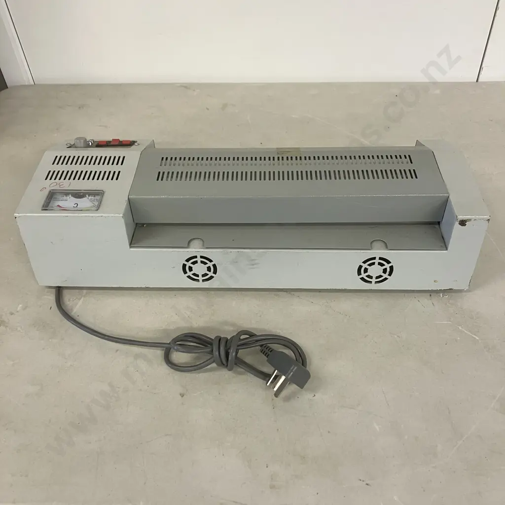 Huanda HD-320D Pouch Laminator With A4 Laminating Pouches & Instructions Image 1++
