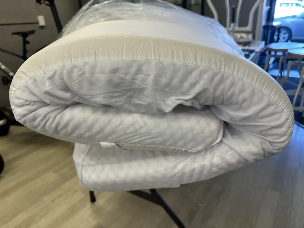 Dream Science Memory Foam 7cm Topper Pad - Approx 113 x 185cm Image 1++