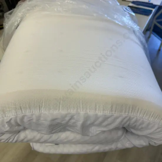 Dream Science Memory Foam 7cm Topper Pad - Approx 113 x 185cm