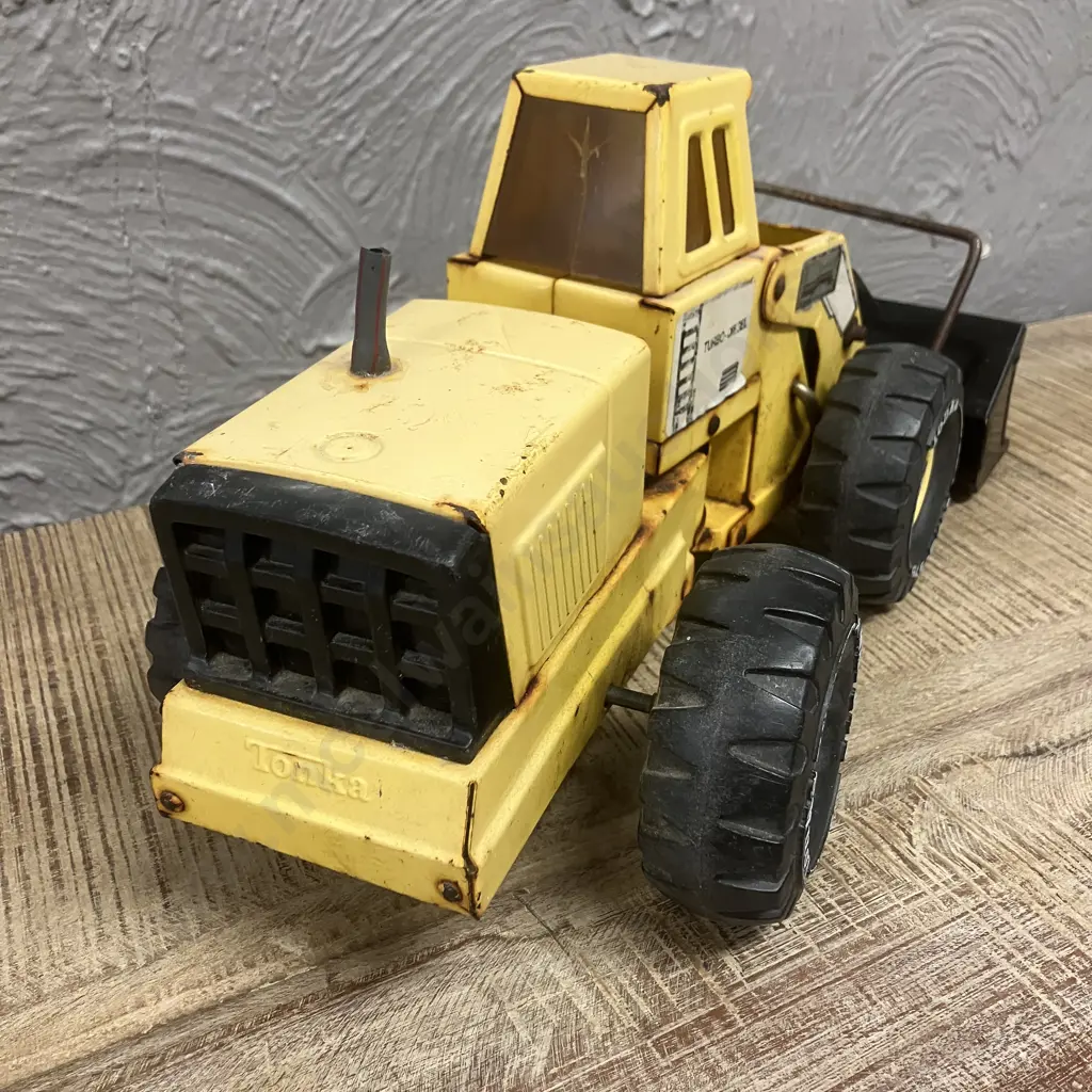 Vintage 1970s Tonka Pressed Steel Front End Loader Image 1++