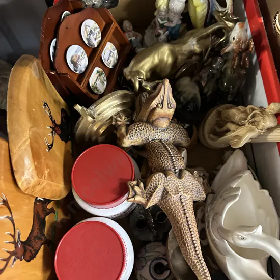 Selection Of Figurines, Wooden Wall Art, Pottery & Ornaments