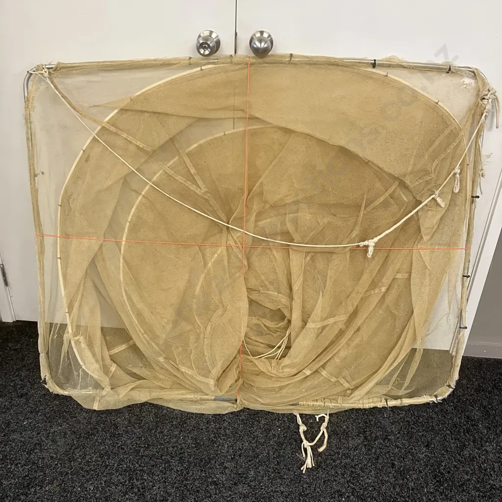 Large Whitebait Sock Net. 102 x 130cm Image 1++