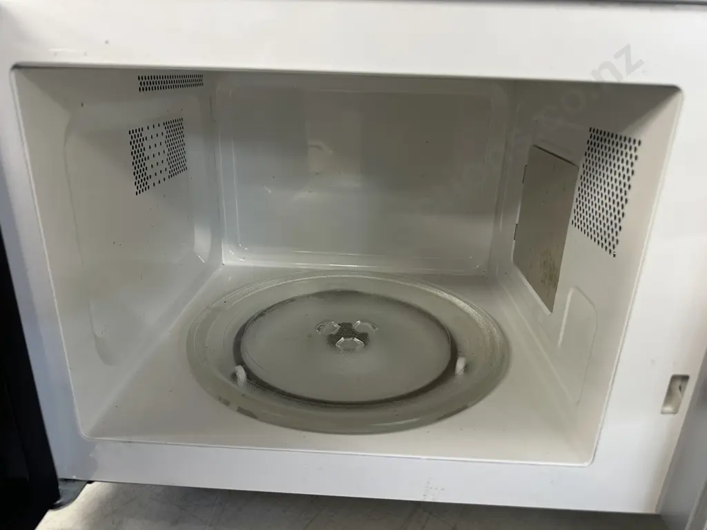 Zip Microwave 1300w  Image 1++
