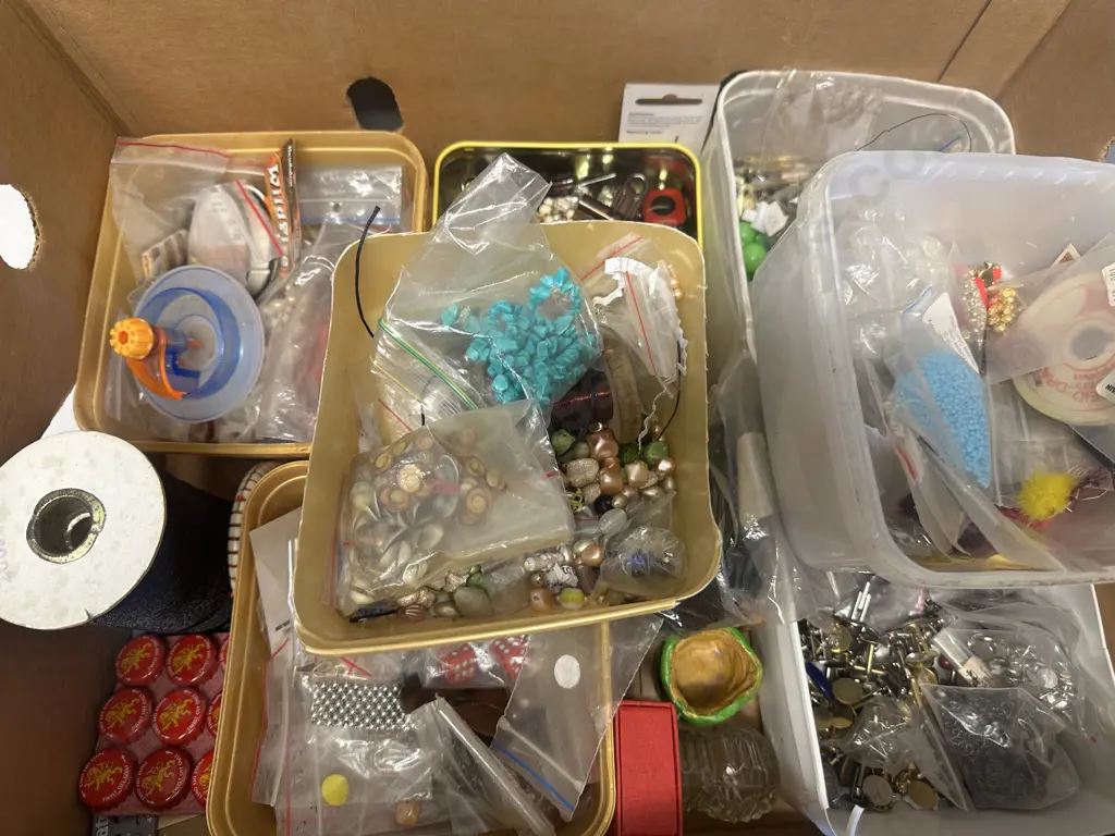Assorted Sundries Including Beads, Wire Etc Image 1++