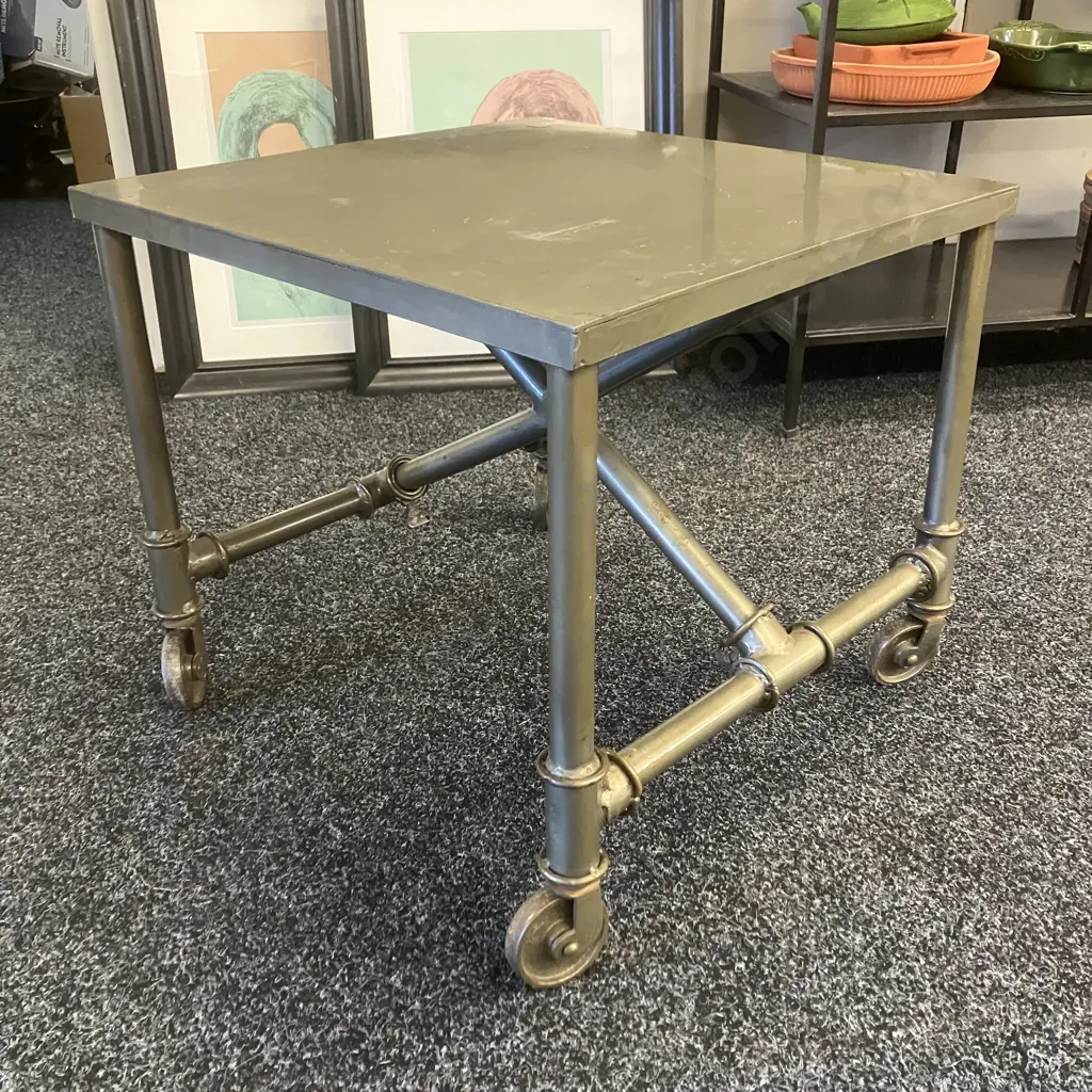 Industrial Metal Occasional Table, Mobile. 44 x 50cm Image 1++