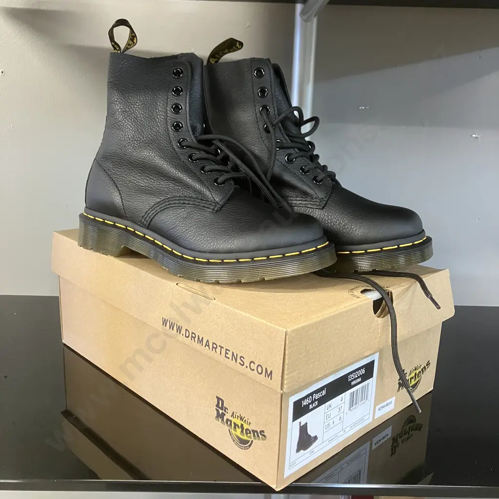 Dr Martens 1460 Pascal Ladies 8-Eye Virginia Black Leather Boots. Size UK4 EU37 Image 1++