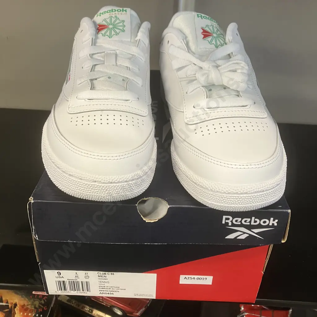 Reebok Club C 85 White / Green Tennis Style Mens Sneakers, Size UK8 EU42 Image 1++