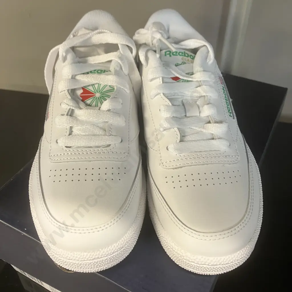 Reebok Club C 85 White / Green Tennis Style Mens Sneakers, Size UK3 EU34.5 Image 1++