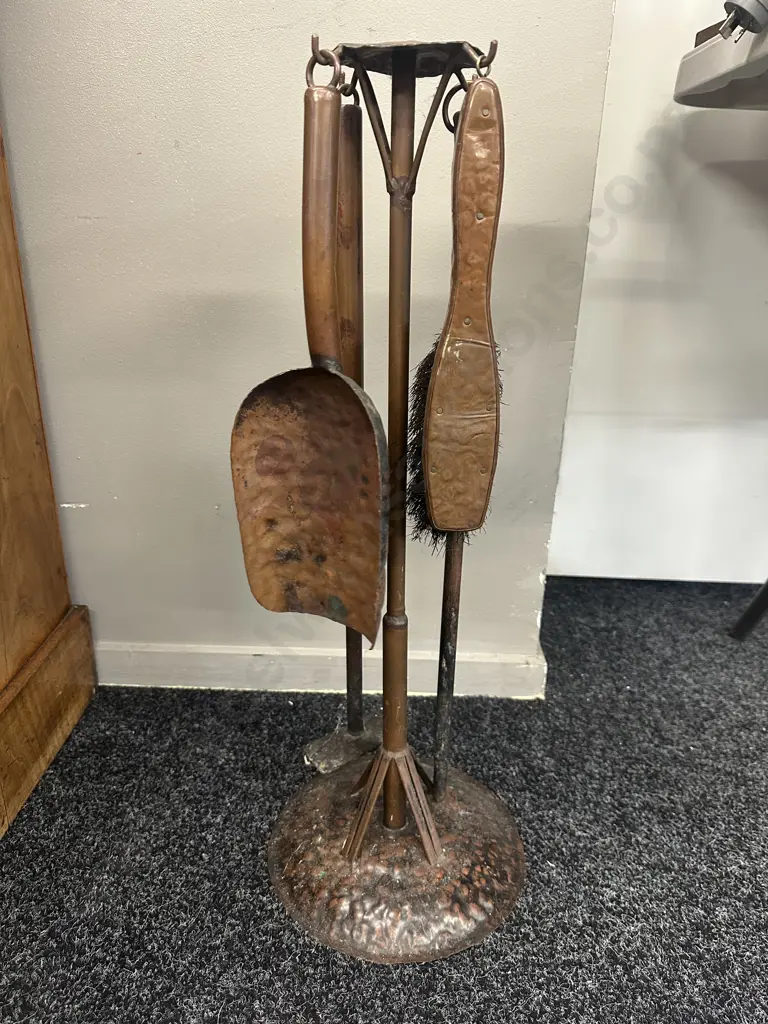 Vintage Copper Companion  Set Four Piece & Stand H65cm. Image 1++