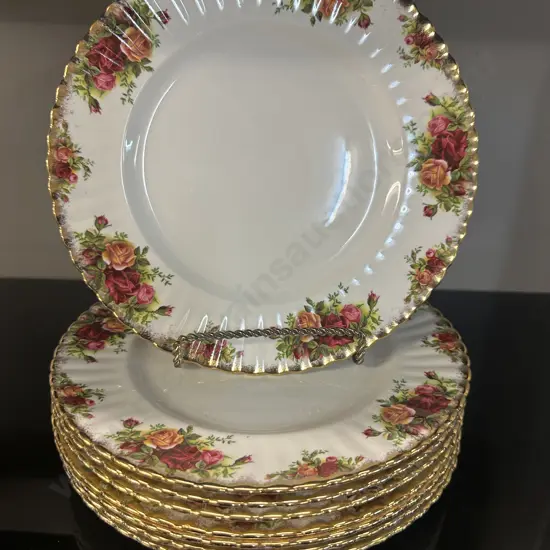 Royal Albert Old Country Roses Luncheon Salad/Dinner Plates x8 Dia26.5cm.