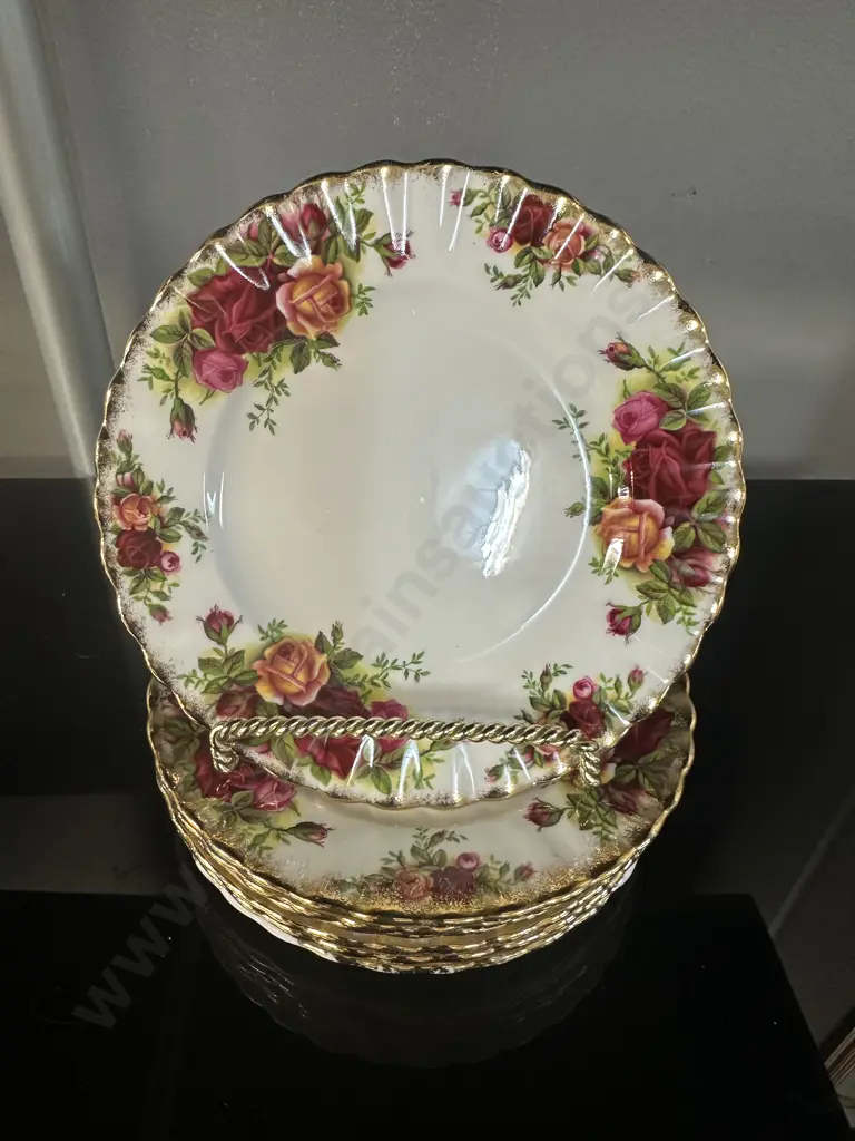 Royal Albert Old Country Roses Side Plates x8 Dia16cm. (as found condition) Image 1++