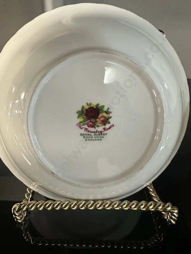 Royal Albert Old Country Roses Small Bowls x8 Dia14cm. Image 1++