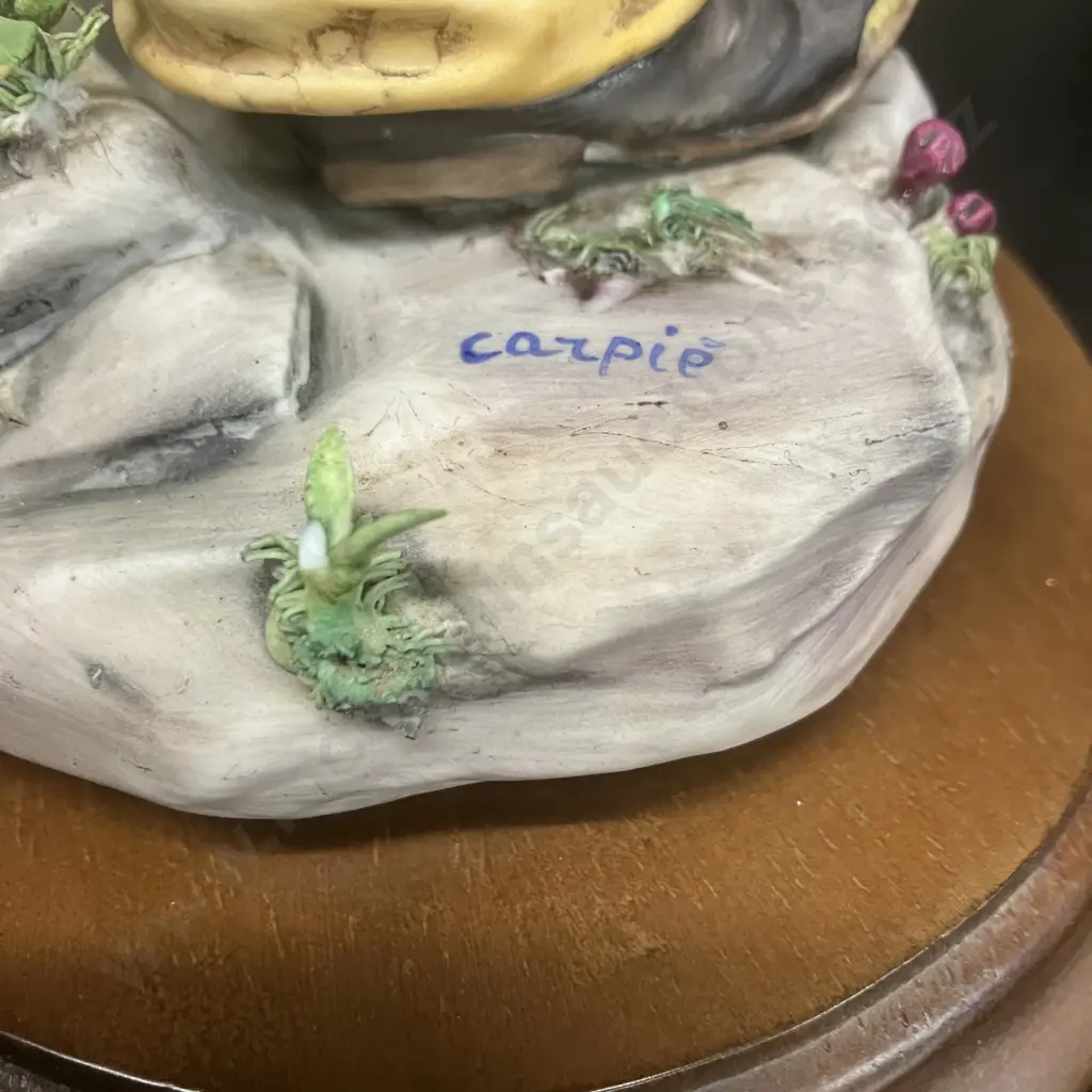 Vintage Capodimonte Figurine "Man Playing A Lute And Dog With A Bowl" Signed Carpie, Made in Italy. H36cm (As Found) Image 1++
