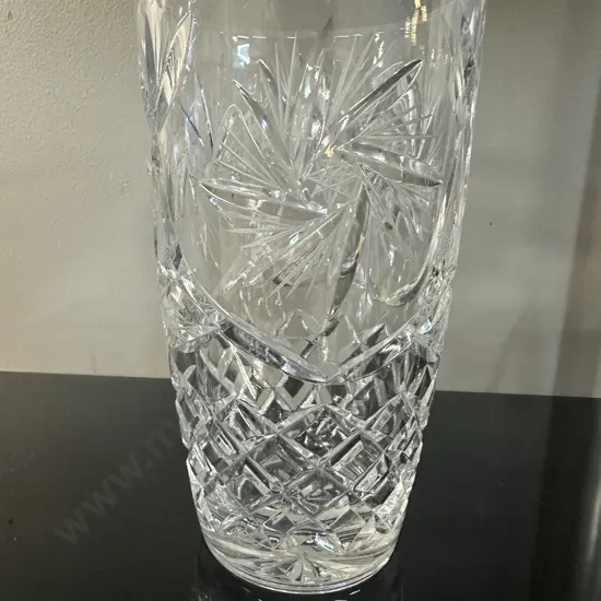 Vintage Hand Cut Lead Crystal Vase H20cm.