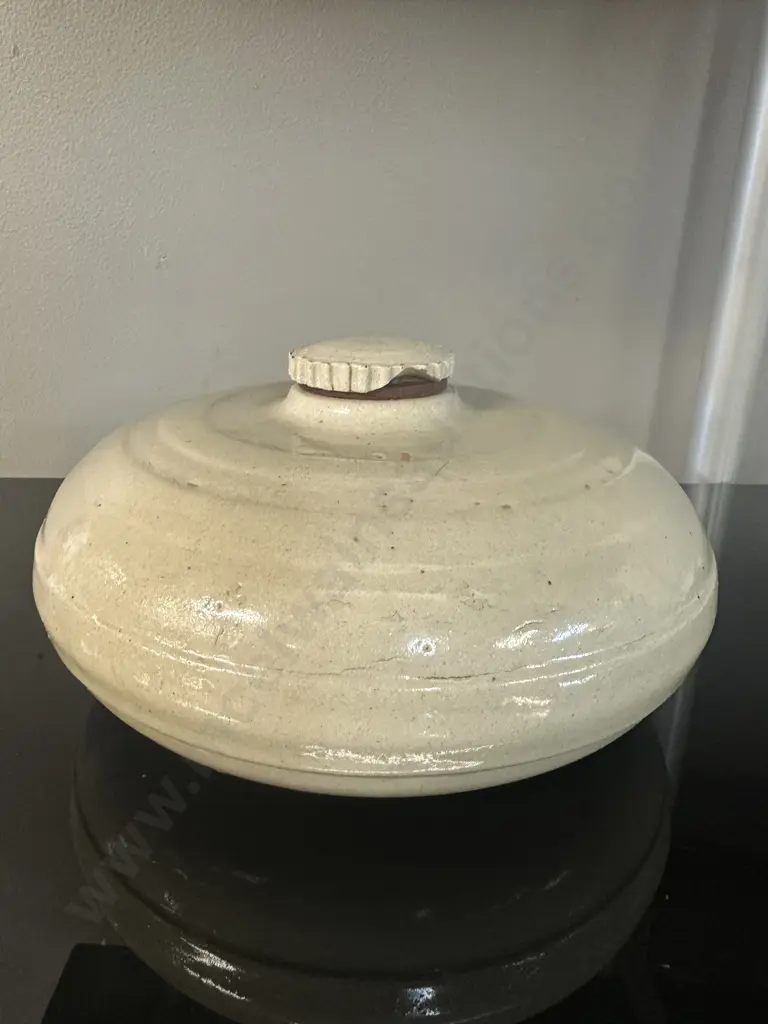 Stoneware Hot Water Bottle. Dia 23cm Vintage Conditon (af) Image 1++
