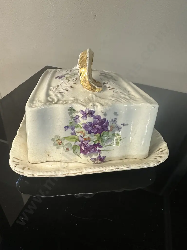 Antique Cheese Dome With Floral & Gold Details. H13 W20 D21cm Image 1++