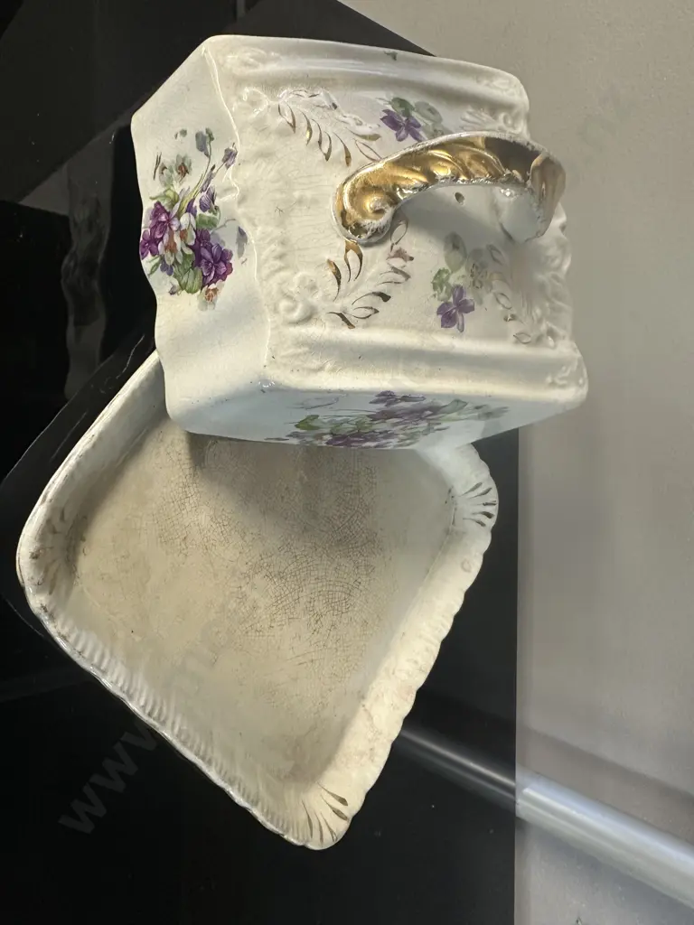 Antique Cheese Dome With Floral & Gold Details. H13 W20 D21cm Image 1++
