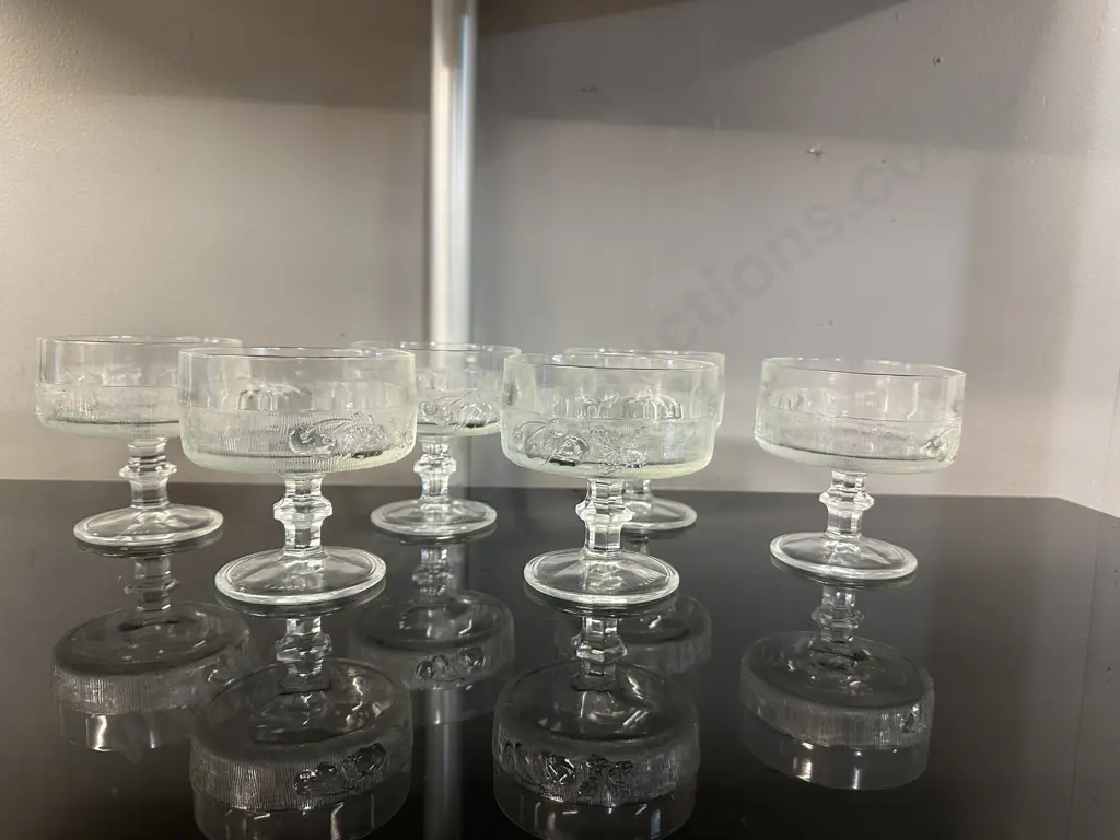 Set Of Six Vintage Retro Clear Stemmed Glasses Fruits & Cherry Design Image 1++