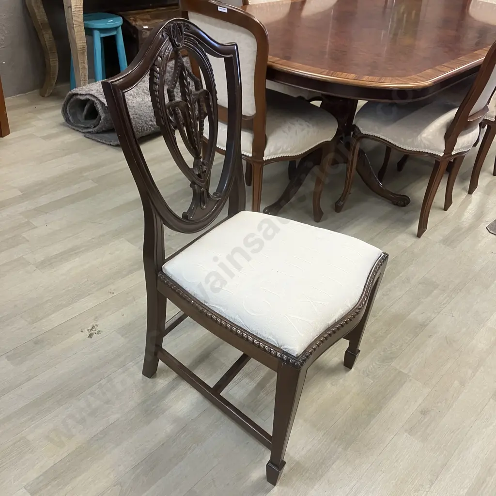 Mahogany Hepplewhite Style Shield Back Side Chair Image 1++