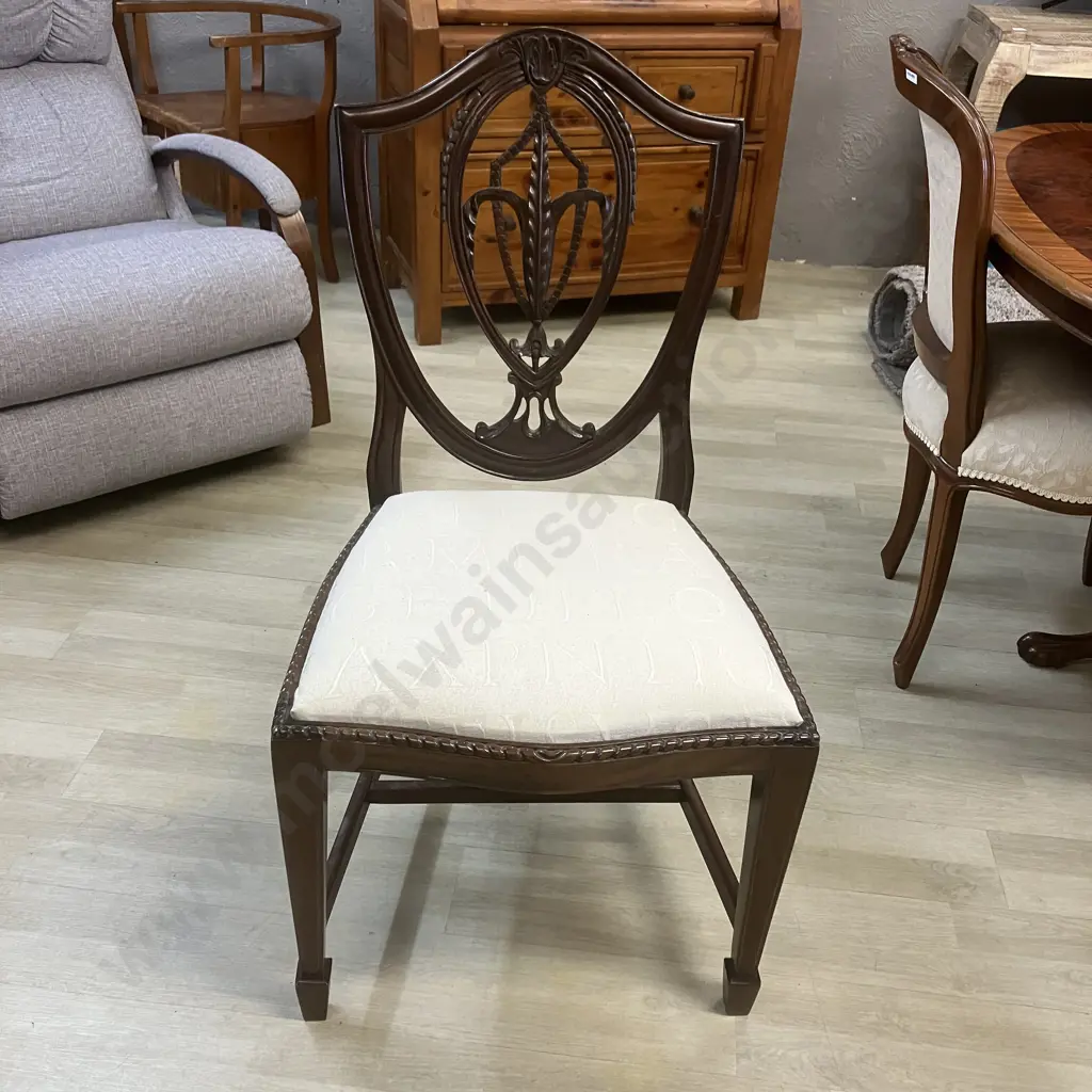 Mahogany Hepplewhite Style Shield Back Side Chair Image 1++