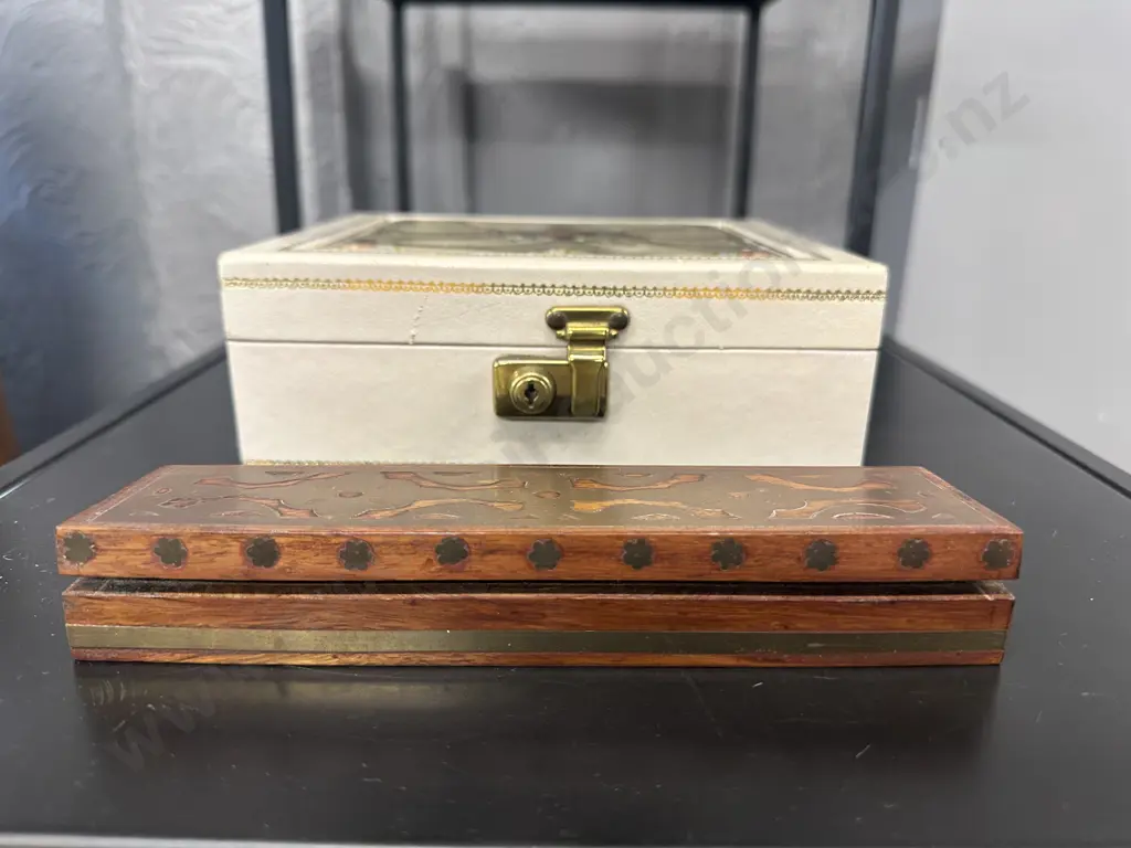Vintage Jewellery Boxes Image 1++