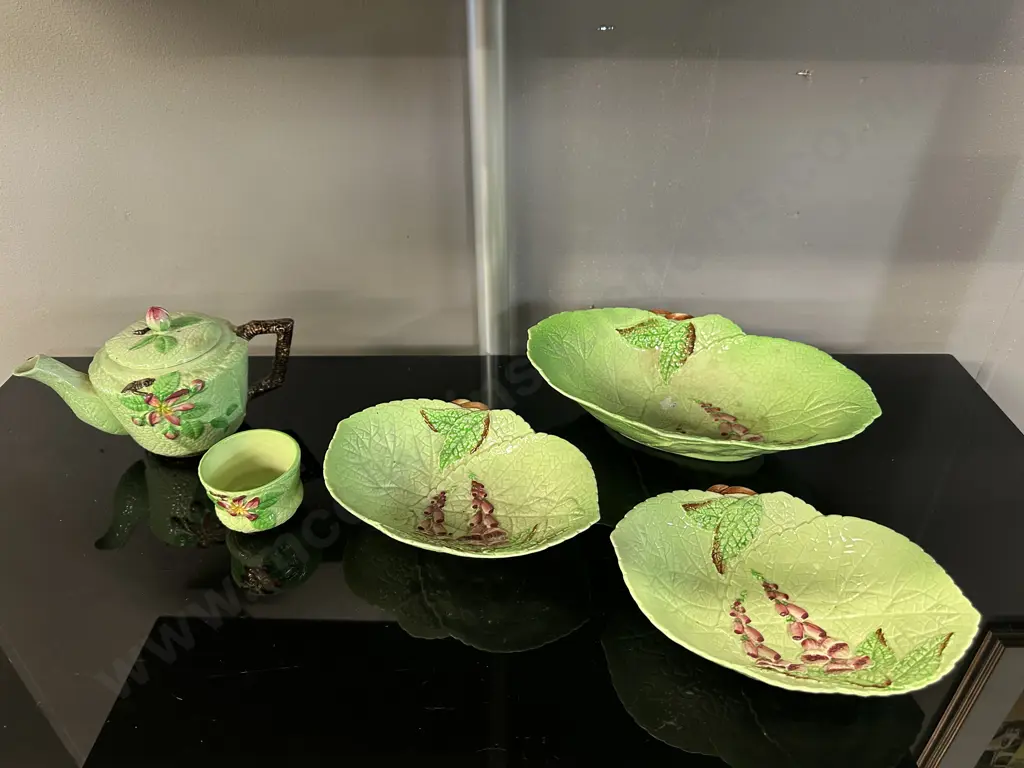 Selection Of Vintage Carlton Ware Items Foxglove & Apple Blossom Detail Image 1++