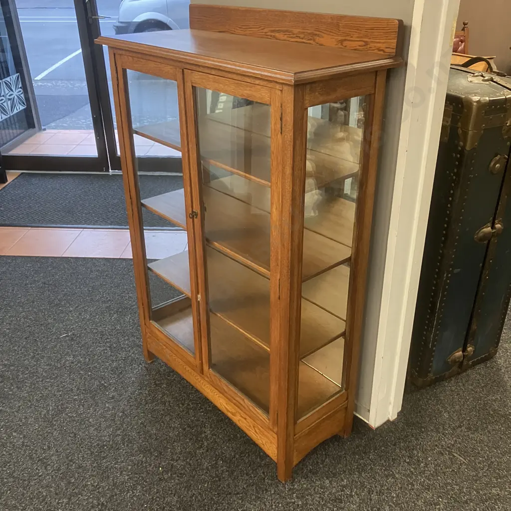 Art Deco Oak Double Glass Door Curio / Display Cabinet With Key, Mirror Backed, Adjustable Shelves. H127 W87 D35cm Image 1++