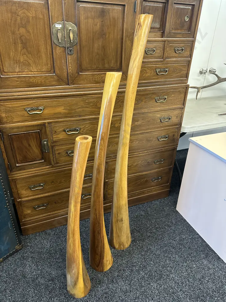 Set Of Three Curved Decorative Candle Holders Graduated Sizes Golden Brown Tones H100,125,150cm. Image 1++