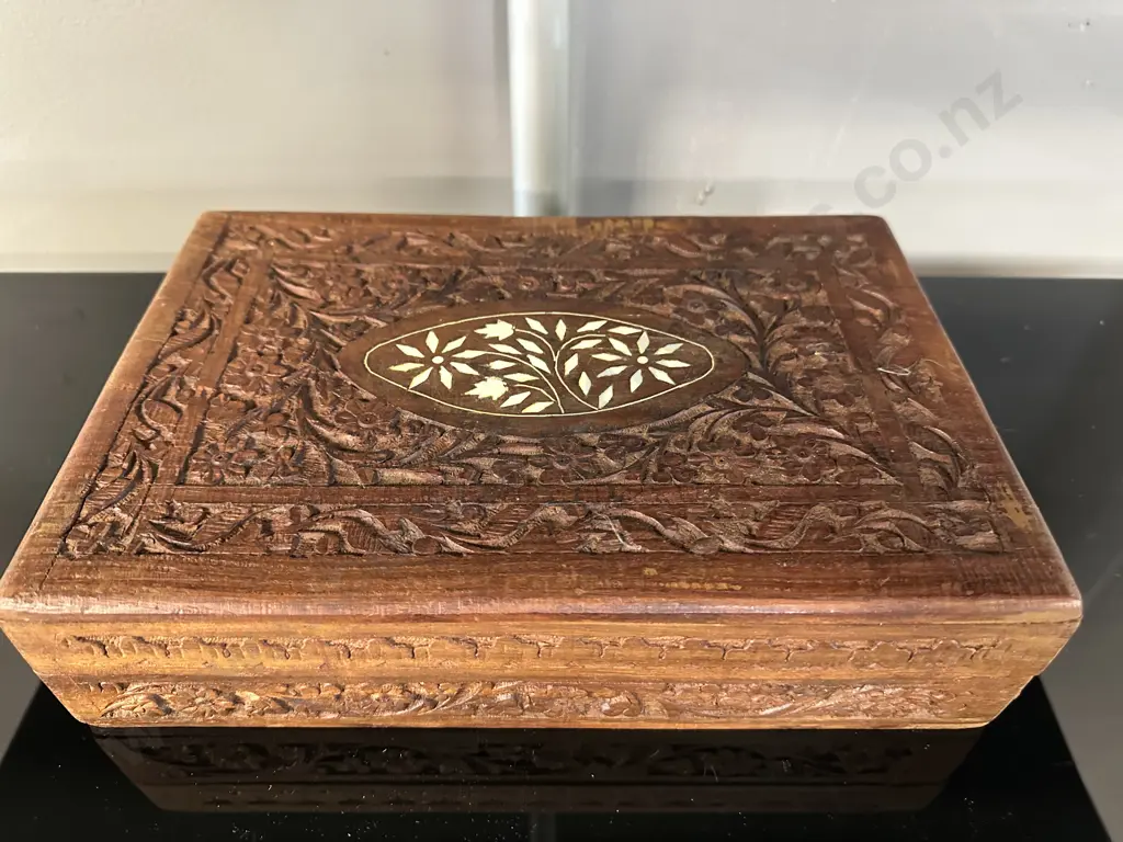 Vintage Wooden Carved Trinket Box Intricate Floral Design H7.5,W30,D20cm. Image 1++