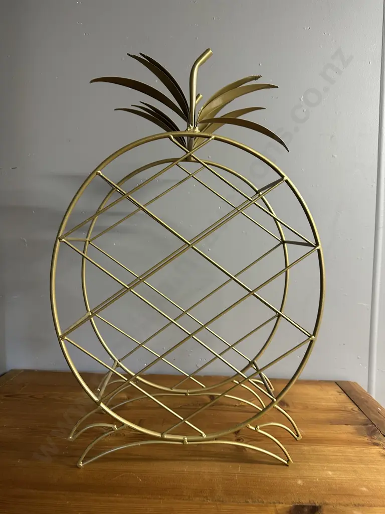 Gold Metal Wire Pineapple Design Rack H59,W39cm. Seven Bottle Holder Image 1++