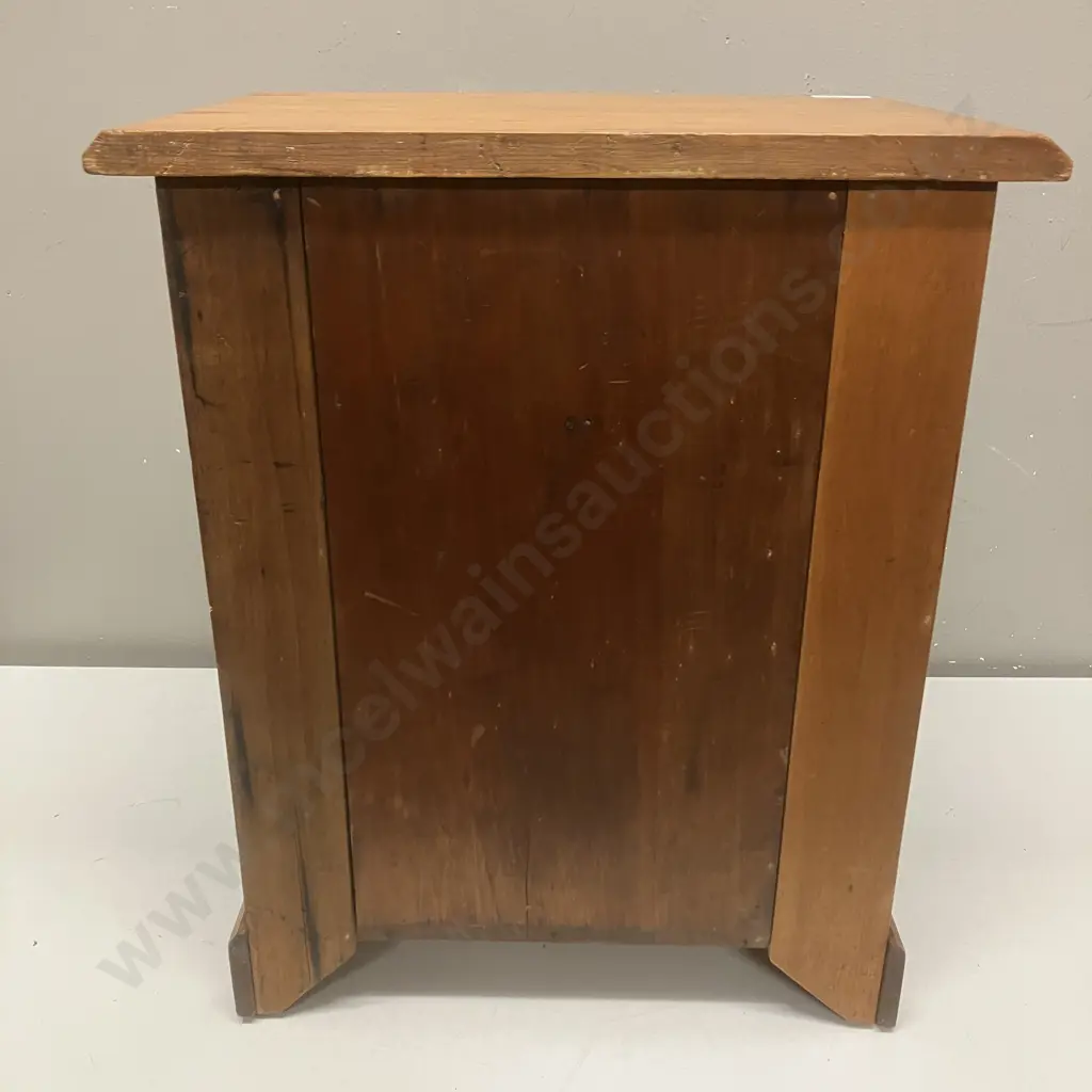 Antique Apprentice Five Drawer Chest, Half Bobbin Turned Columns And Metal Drop Handles. H43 W36 D25cm Image 1++