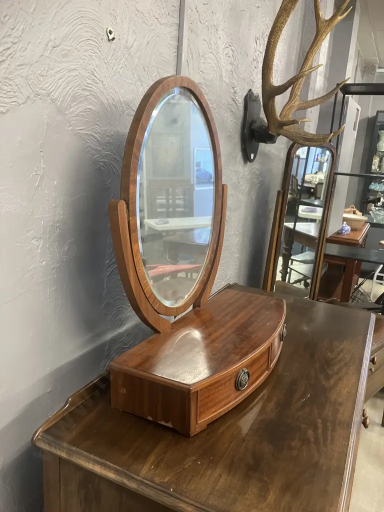 Mahogany Bow Front Dressing Table Mirror, 2 Drawers. H66 W57 D26cm Image 1++