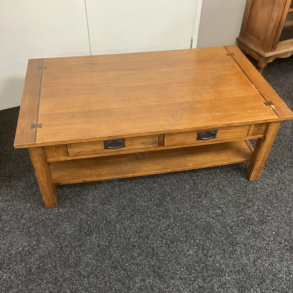 Large Oak Coffee Table With 2 Drawers & Undershelf, Black Wrought Handles, Inlaid Detail On Top. H47 W122 D71cm Image 1++