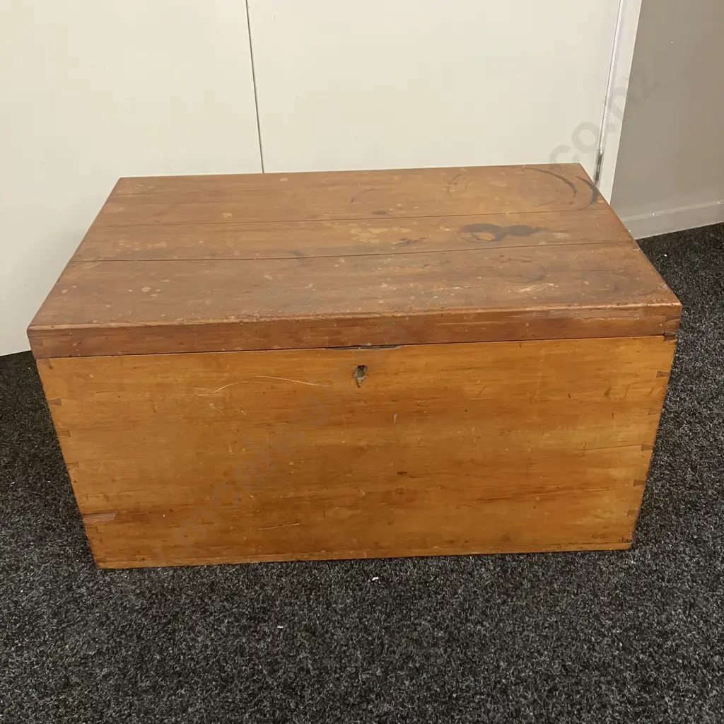 Antique Kauri Trunk. H43 W79 D49cm Image 1++