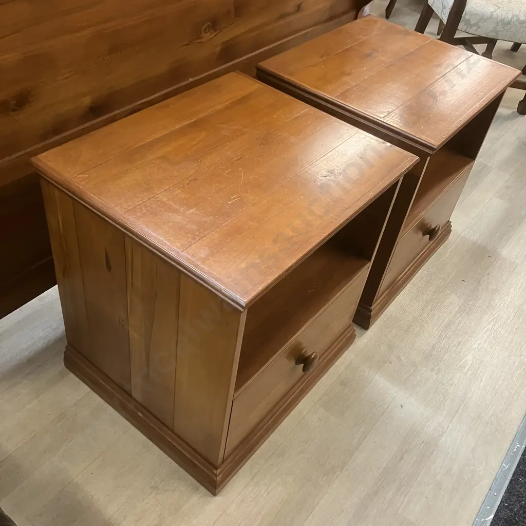 Pair of Rimu Slat Single Drawer Bedsides. H60 W57 D49cm Image 1++