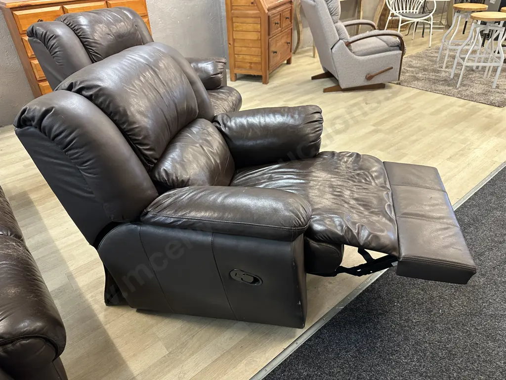 Chocolate Brown Leather 3 Seater Sofa With Two Reclining Armchairs (Colour As Found) Image 1++