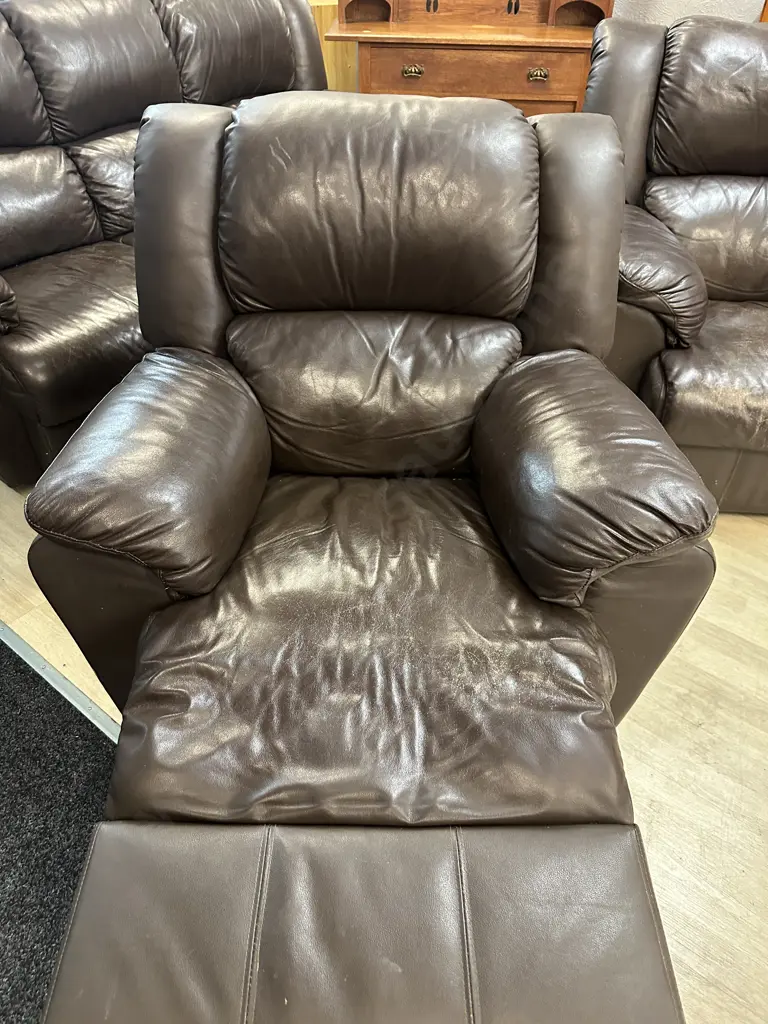 Chocolate Brown Leather 3 Seater Sofa With Two Reclining Armchairs (Colour As Found) Image 1++