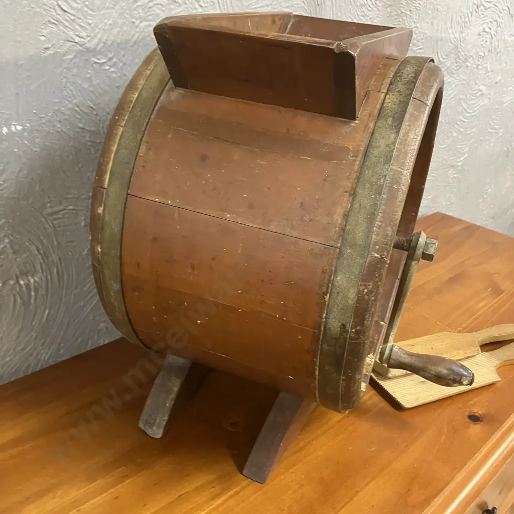 The Ideal No 1 Butter Churn (New Zealand)  With 2 Wooden Butter Paddles (As Found) Image 1++