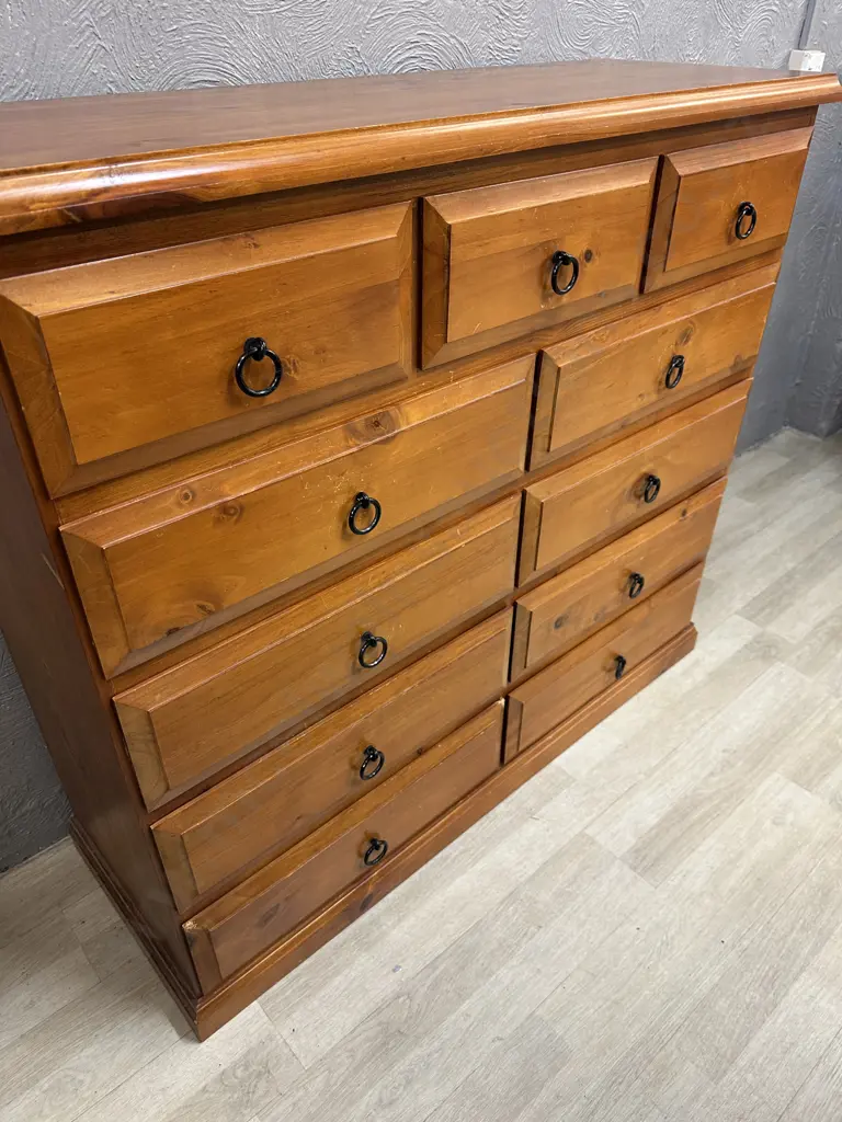 Solid Pine 11 Drawer Scotch Chest With Steel Black Ring Handles. H104 W120 D42cm Image 1++