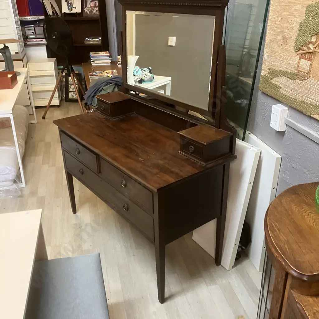 Antique Vanities Table With Mirror. H157 W122 D56cm Image 1++