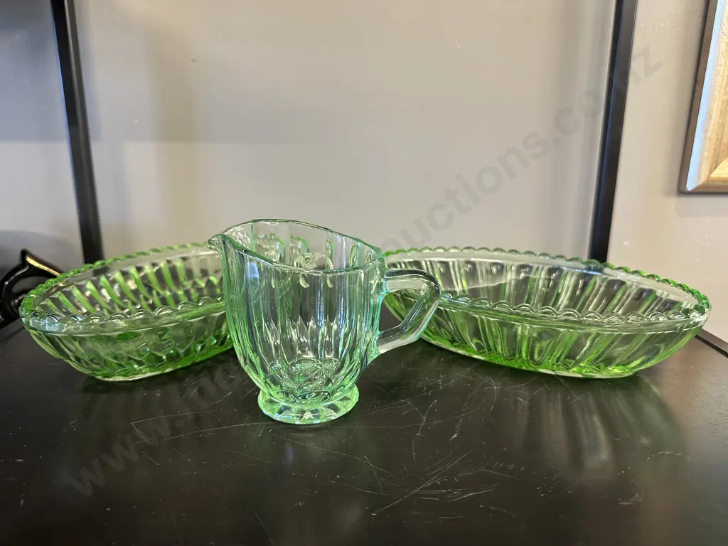 Vintage Green Depression Glass Items  Image 1++