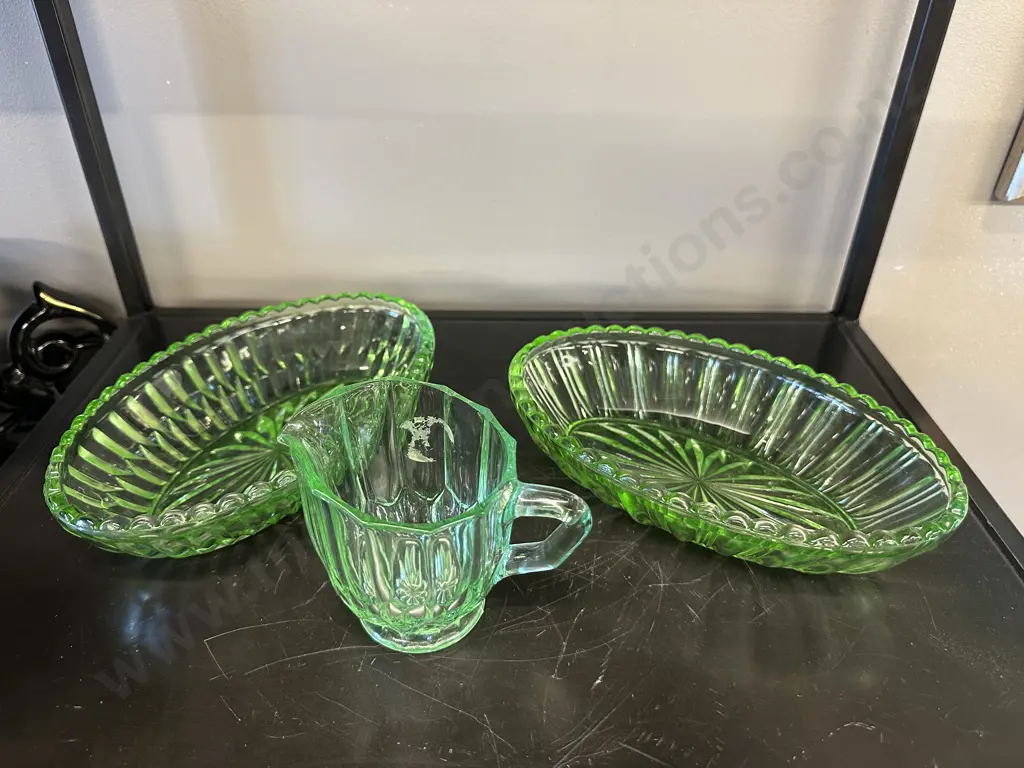 Vintage Green Depression Glass Items  Image 1++
