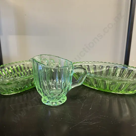 Vintage Green Depression Glass Items 