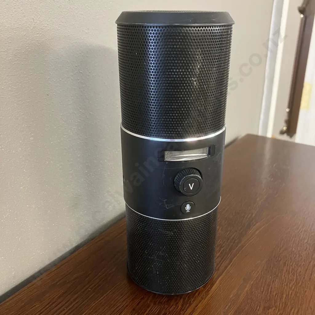 Razer Seiren Pro RZ05-0132 Microphone Image 1++