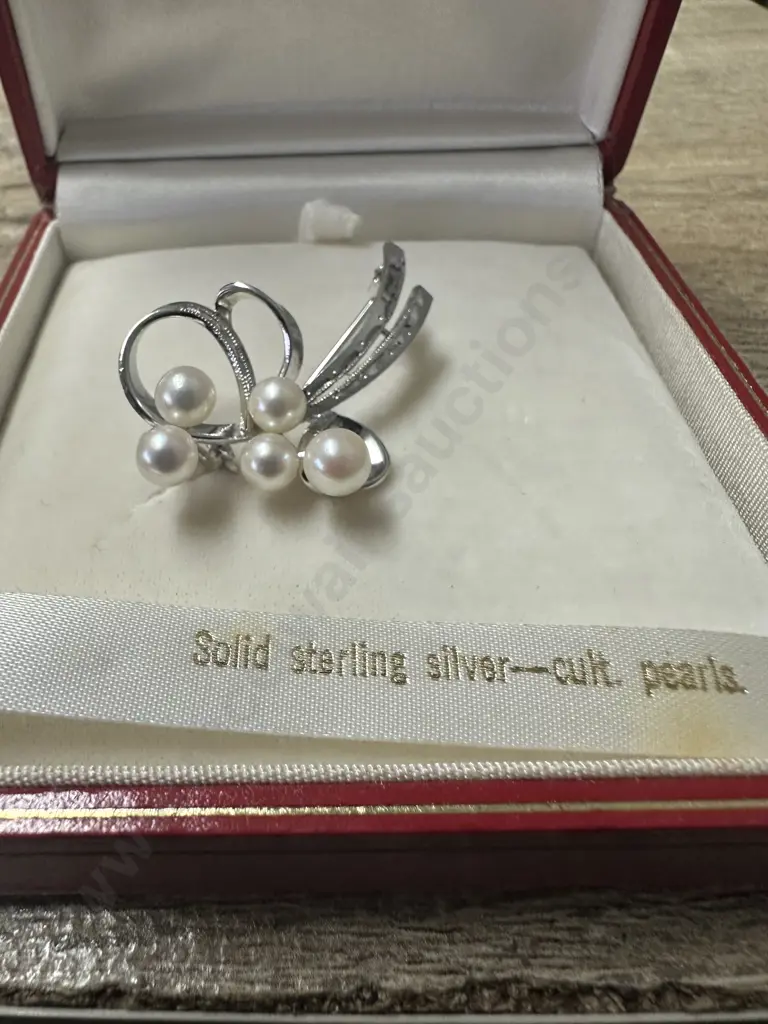  Stamped Sterling Silver Cult Pearl Brooch Image 1++