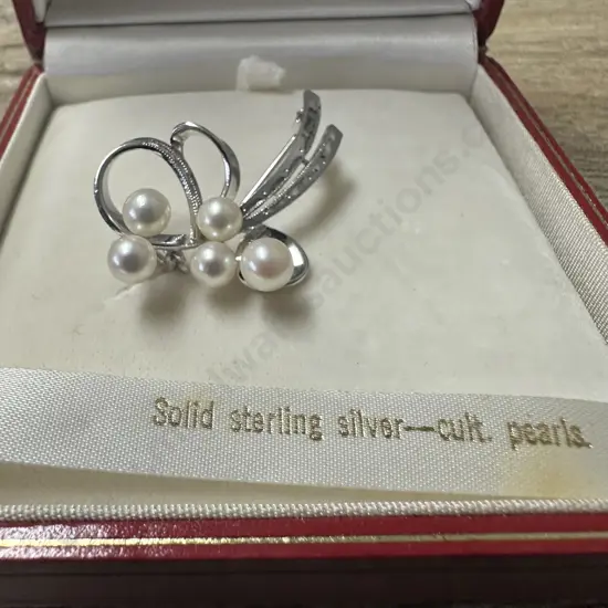 Stamped Sterling Silver Cult Pearl Brooch