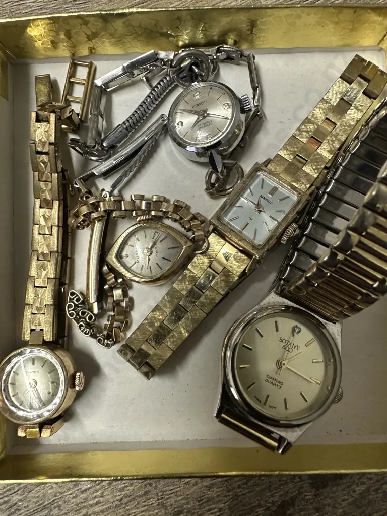 Selection Of Vintage Watches Including Botany 500 Diamond Accent, Pierpont, Mupit Etc Image 1++