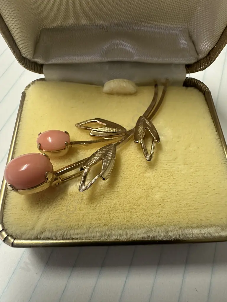 Stamped 12G.F Flower Bouquet Brooch With Coral Gemstones Image 1++
